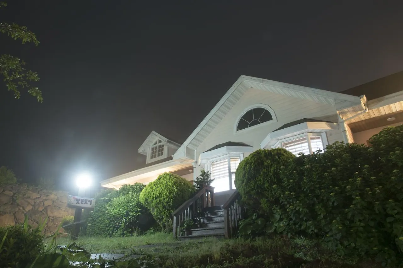 Aewol Resort Jeju 2*,