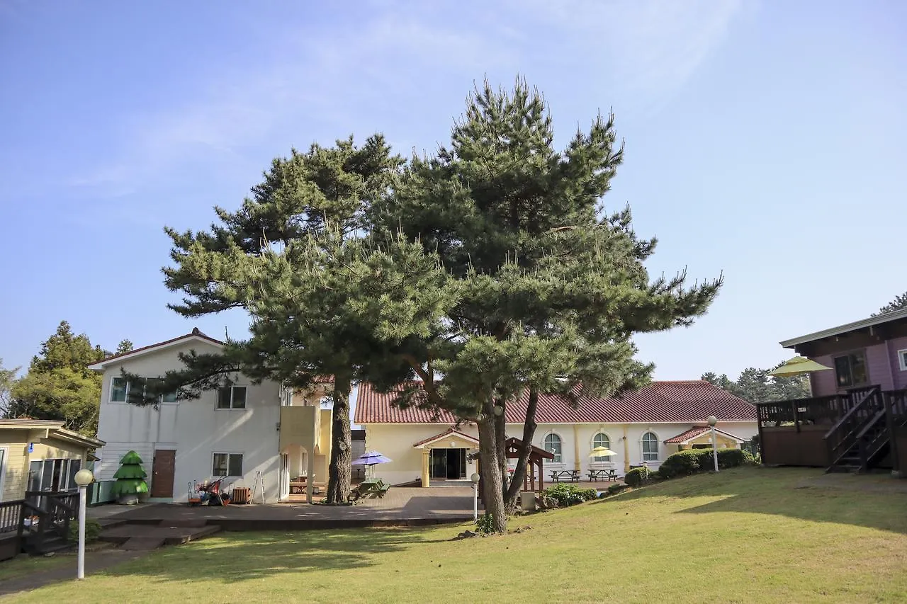 Aewol Resort Jeju 2*,  South Korea